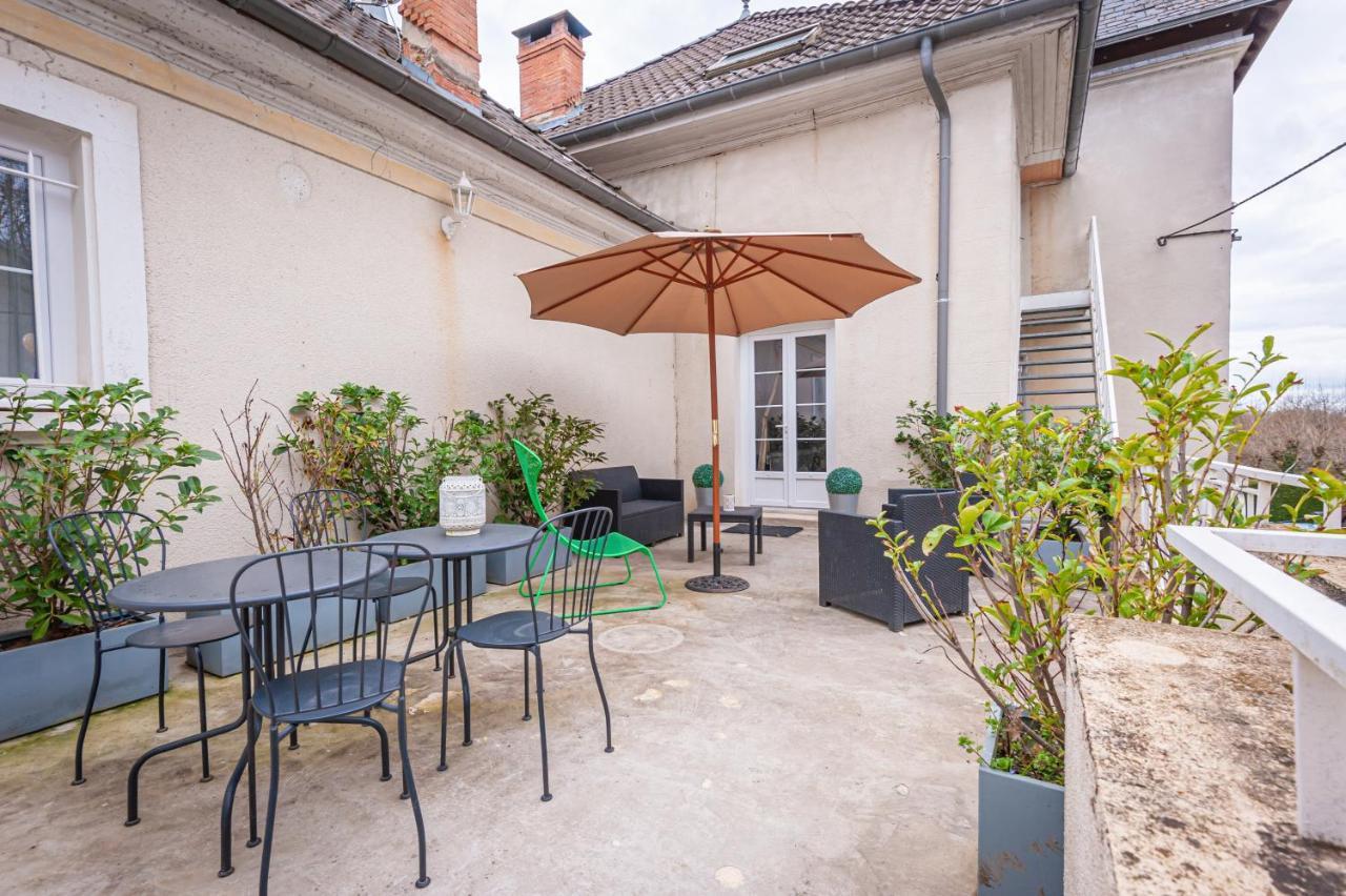 Chateau Des Ayes - Chambres & Suites Saint-Étienne-de-Saint-Geoirs Kültér fotó